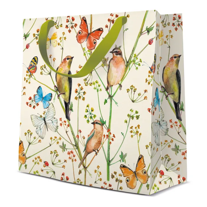 Hlavný obrázok produktu Dárková taška střední - Birds and Butterflies 17x6x17 cm