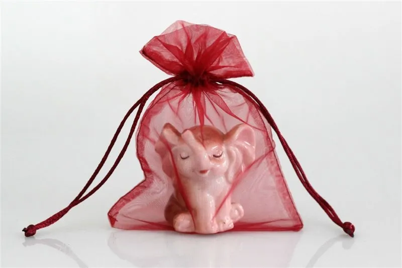 Hlavný obrázok produktu Dárkový textilní měšec 12x17 cm bordo