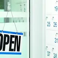 Ďalší obrázok produktu Háčiky s lepiacim prúžkom Powerstrips® 58813, priehľadná, veľké, TESA