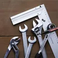 Ďalší obrázok produktu Lakový popisovač 790, červená, 2-3mm, EDDING