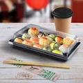 Ďalší obrázok produktu Miska na Sushi (PET) čierna 215 x 130 x 18 mm + viečko [200 sád]