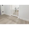 Posuvná bariéra pre psov 65-108 x 61 x 31 biela