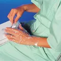 Ďalší obrázok produktu Rukavica (HDPE) jednorázová transparentná `L` v bloku [100 ks]