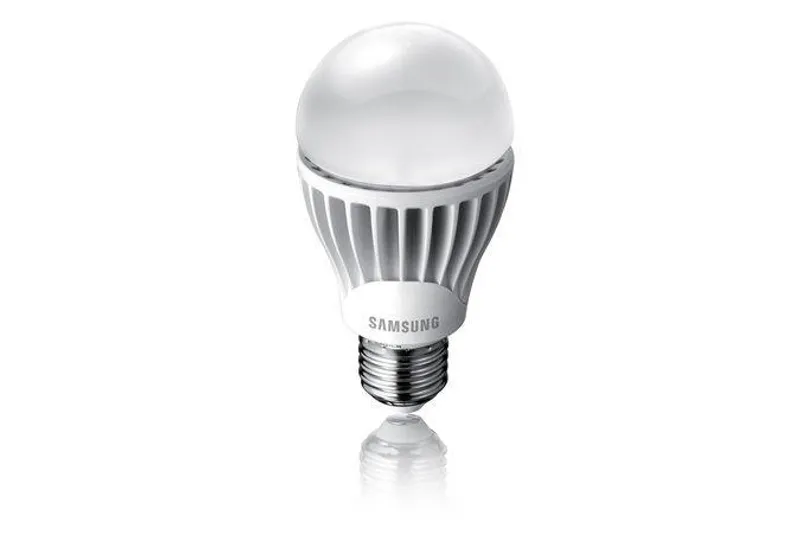 Hlavný obrázok produktu Samsung A60 E27 2700K 10.8W. Barva: stříbrná, bílá, Světlá barva: Teplá bílá. Třída energe