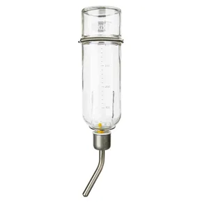 Sklenená napájačka s kovovým náustkom pre činčily a králiky 500 ml
