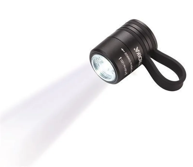 Hlavný obrázok produktu Svítilna, černá, magnetický klip, 3 světelné funkce, TROIKA