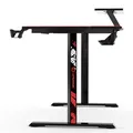ULTRADESK Herný stôl ATOMIC, 139x74cm, 76cm, s vyvýšeným stojanom na monitor,držiakom na slúcha, s celoplošnou XXL podložkou pod m