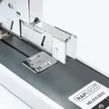 Ďalší obrázok produktu Veľkokapacitná zošívačka ECO HD-210, biela, 210 listov, RAPESCO