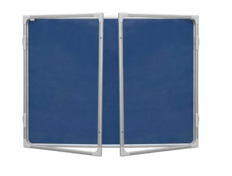 Hlavný obrázok produktu Vitrína s vertikálním otevíráním 120x180cm, filcový modrý vnitřek, se zámkem