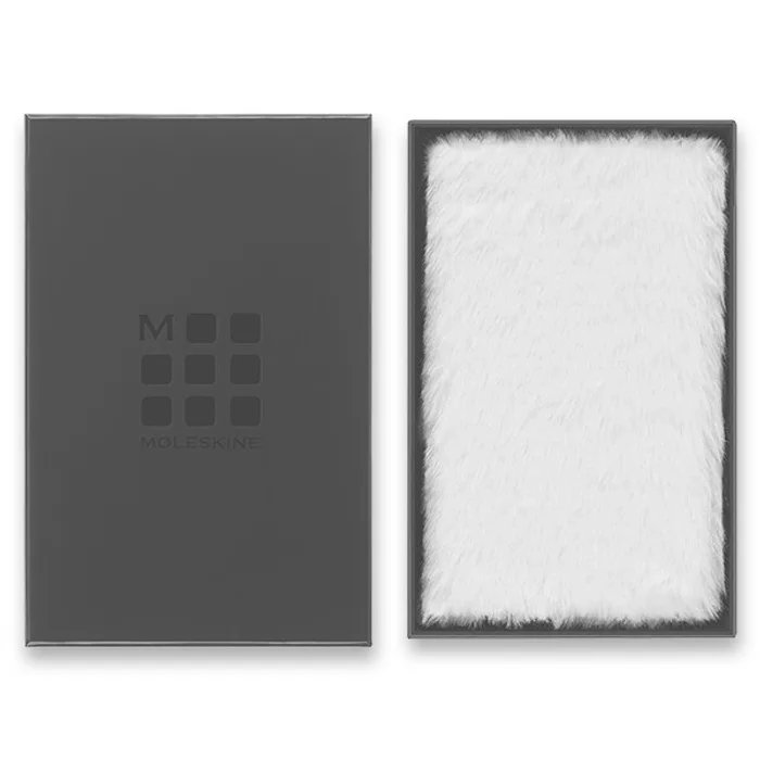 Hlavný obrázok produktu Zápisník Moleskine Faux Fur, tvrdé desky XS, čistý, bílý
