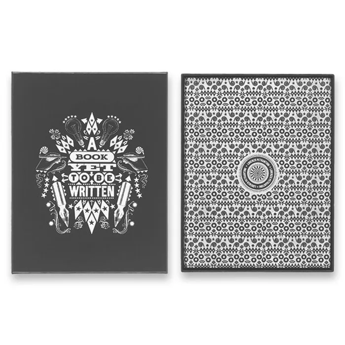 Hlavný obrázok produktu Zápisník Moleskine Uni Lorenzo Petrantoni, tvrdé desky XL, linkovaný, sběratelská edice