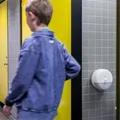 Zásobník TORK SmartOne na toaletný papier so stredovým odvíjaním biely T8 [1 ks]
