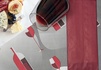 Papírenské zboží - Kapsička na príbory červená s bielym obrúskom [125 ks]